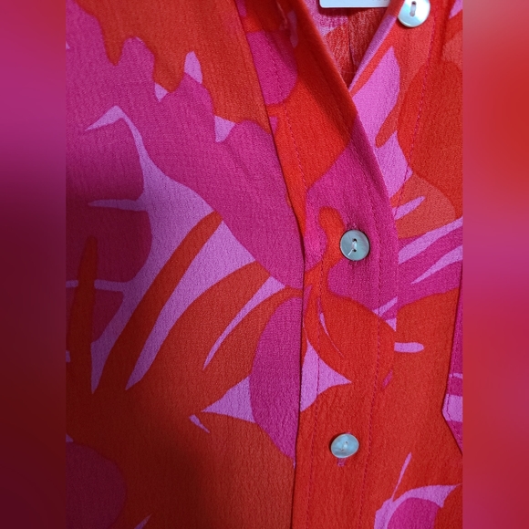 NWT- 100% viscose, Mango size xs top 🧡 - Picture 3 of 10